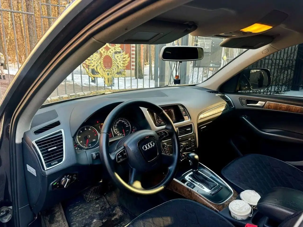 Audi Q5 2009 года выпуска, 2.0 TFSI, автомат, полный привод - Авто в Омск