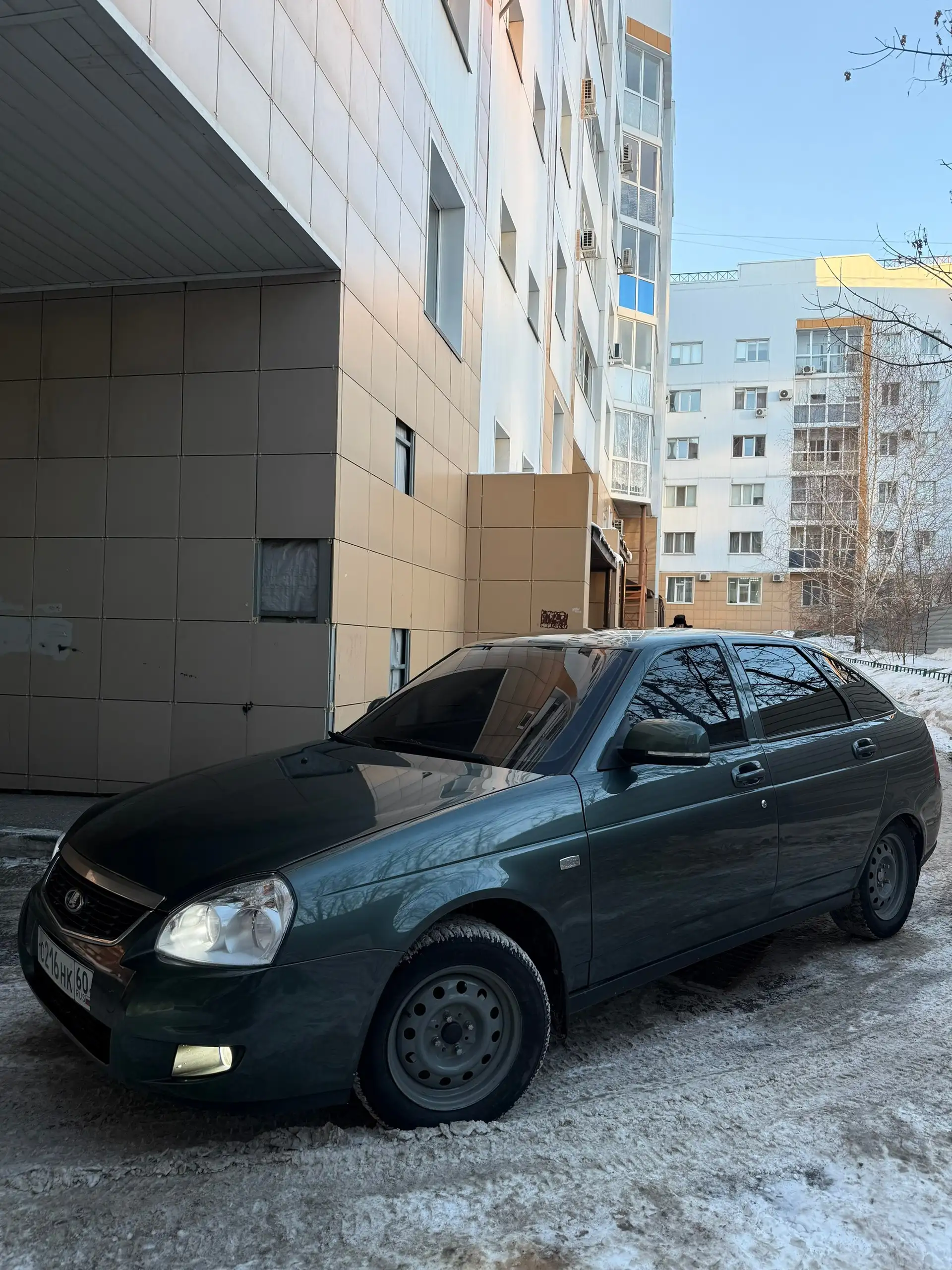 Продам Ладу Приору 2009 года выпуска - Легковые автомобили (Авто) в Омск