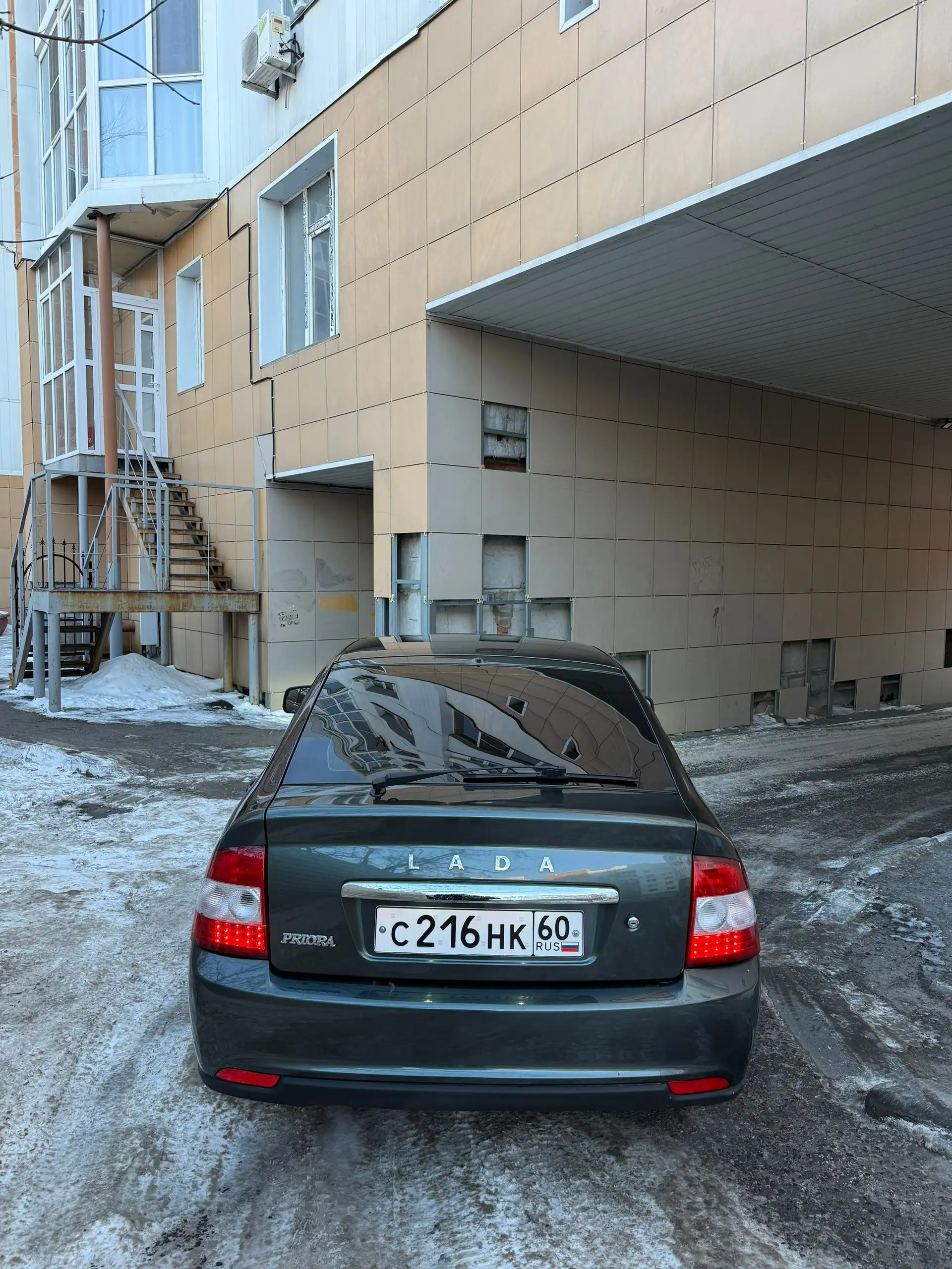 Продам Ладу Приору 2009 года выпуска - Легковые автомобили (Авто) в Омск