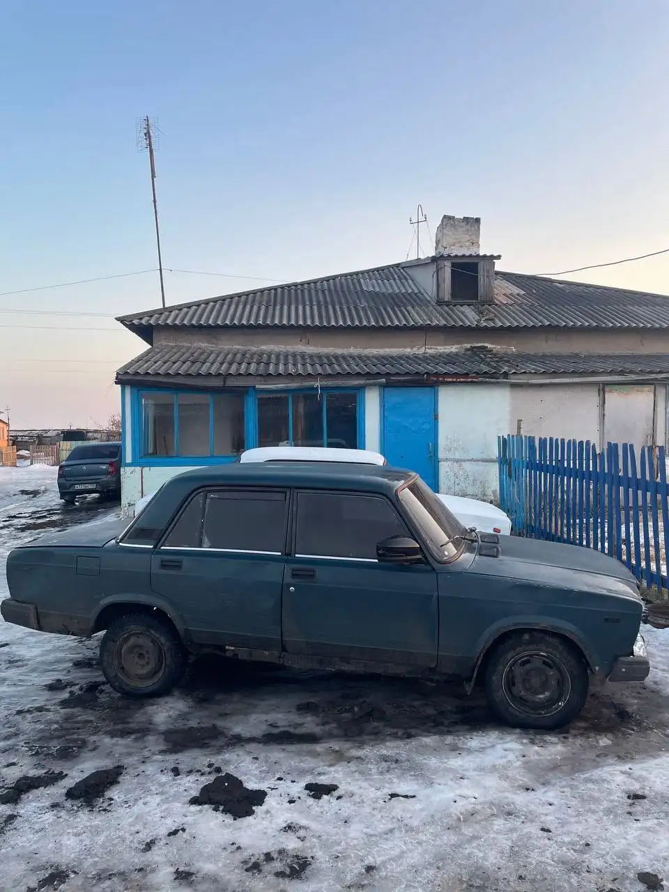 Продам ВАЗ 2107 2000 года - Легковые автомобили (Авто) в Омск