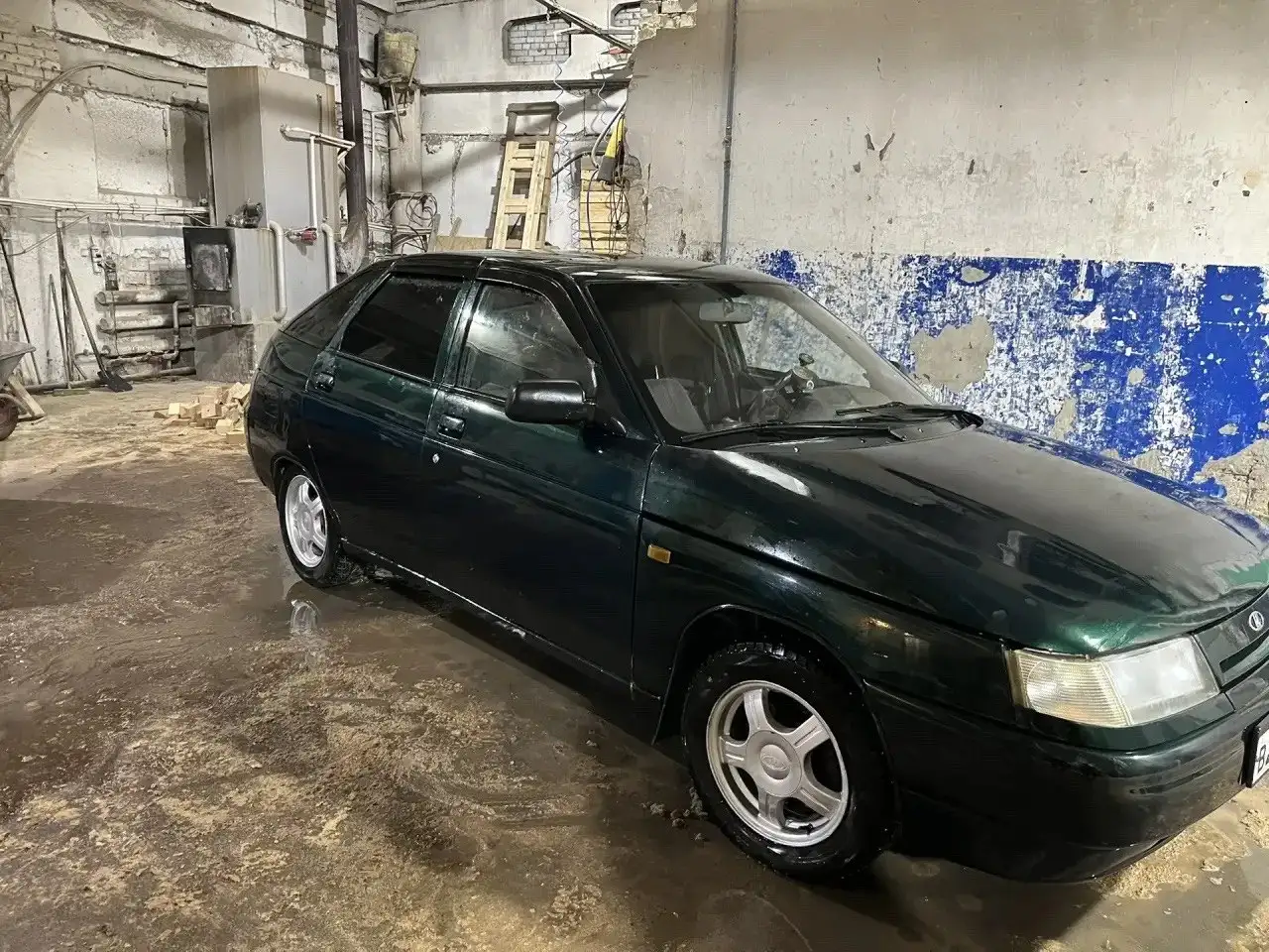 Продам ВАЗ 2112 2003 года на уверенном ходу - Легковые автомобили (Авто) в Омск