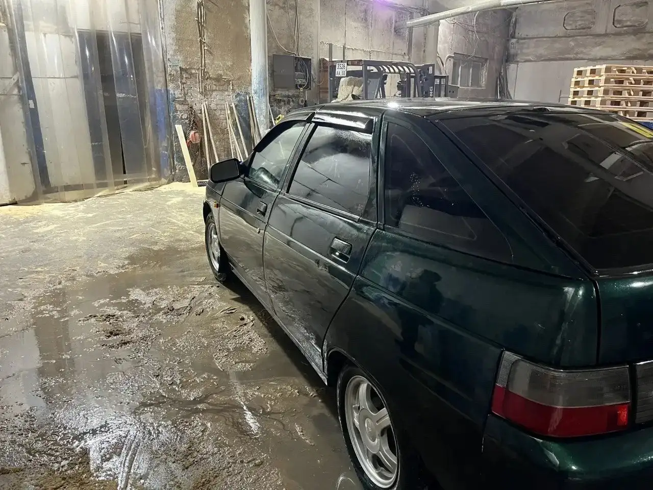 Продам ВАЗ 2112 2003 года на уверенном ходу - Легковые автомобили (Авто) в Омск