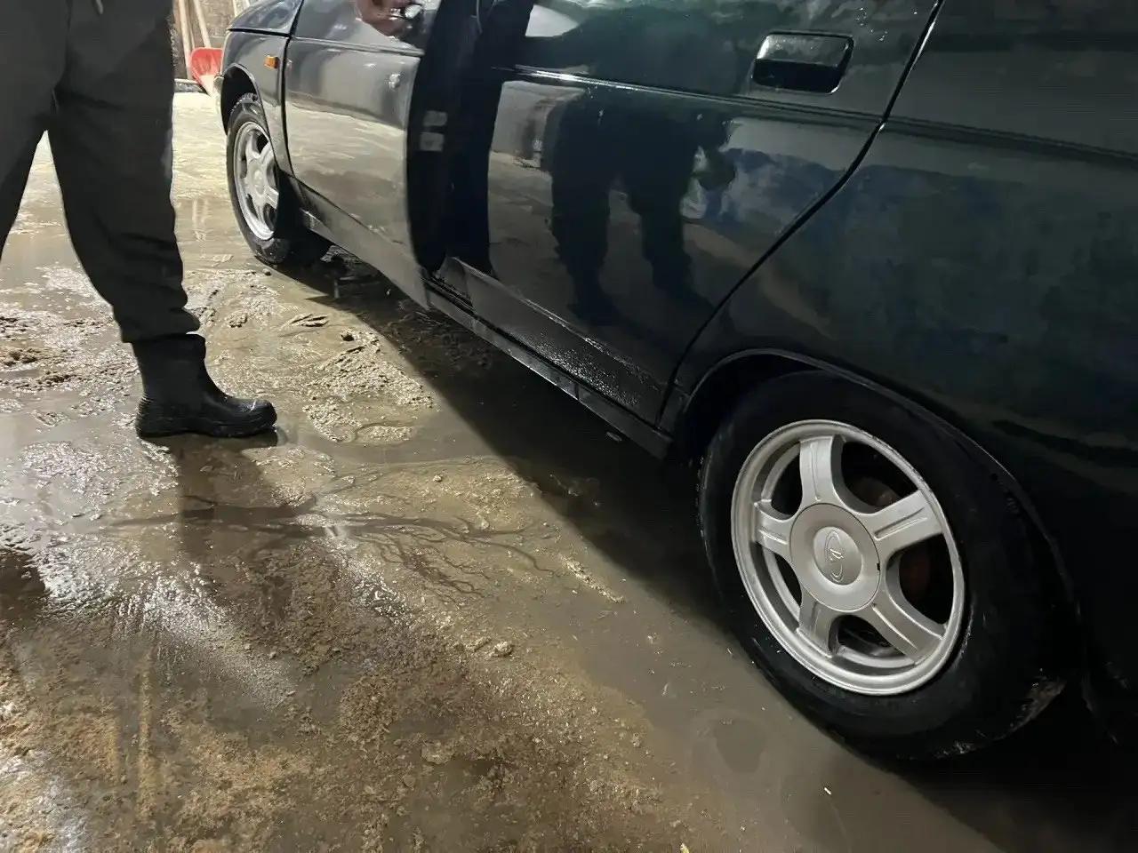 Продам ВАЗ 2112 2003 года на уверенном ходу - Легковые автомобили (Авто) в Омск