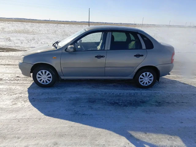 Продается автомобиль 2006 года выпуска - Kia Sorento в Омск