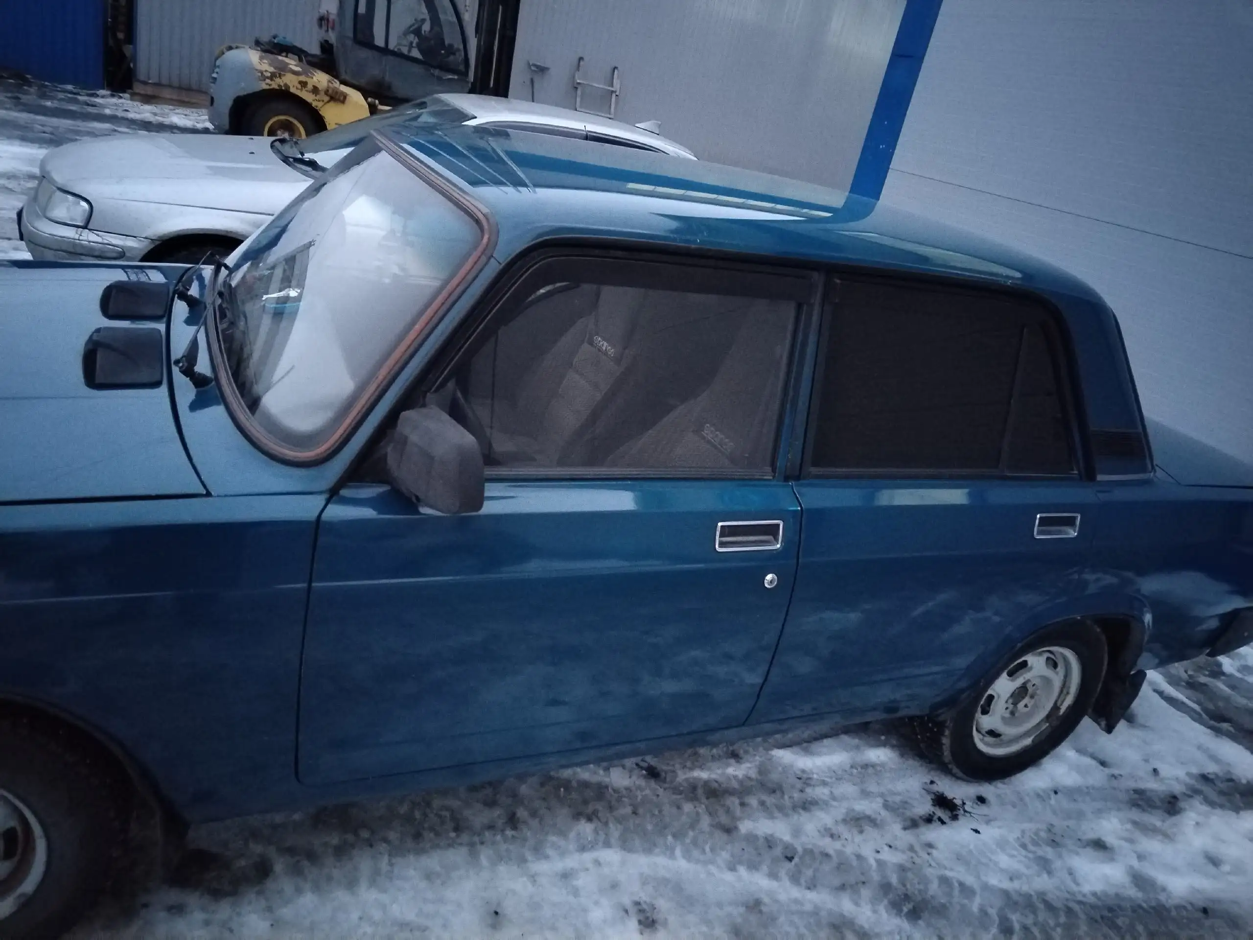 ВАЗ 2107 2002г в достойном состоянии - Легковые автомобили (Авто) в Омск