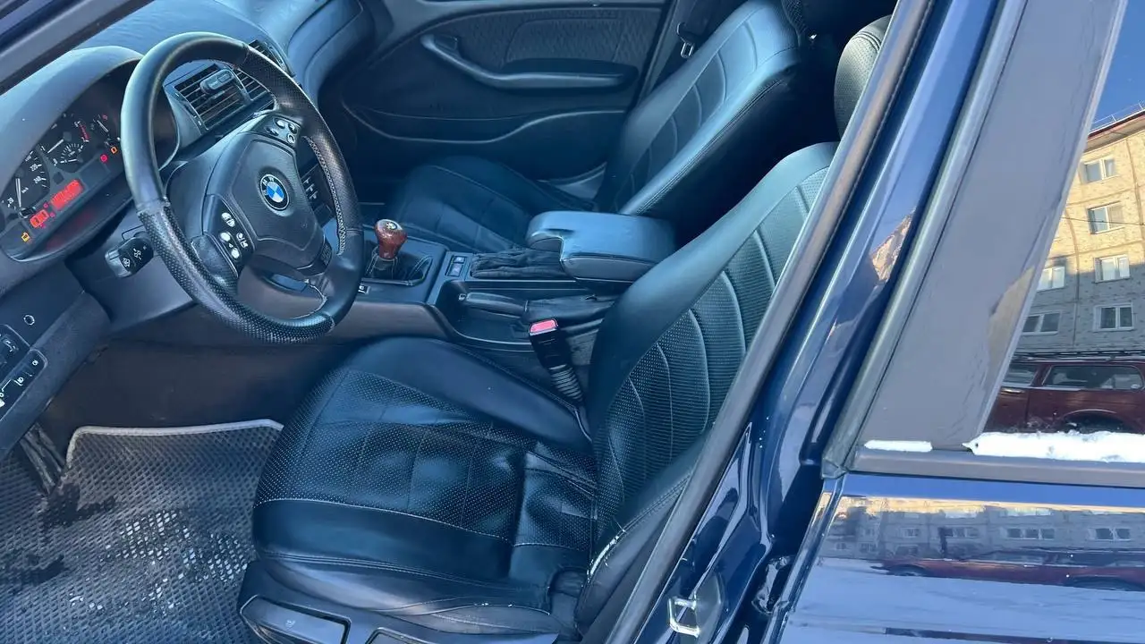 Продажа BMW e46 1998 года, механика 1.9 - Легковые автомобили (Авто) в Омск