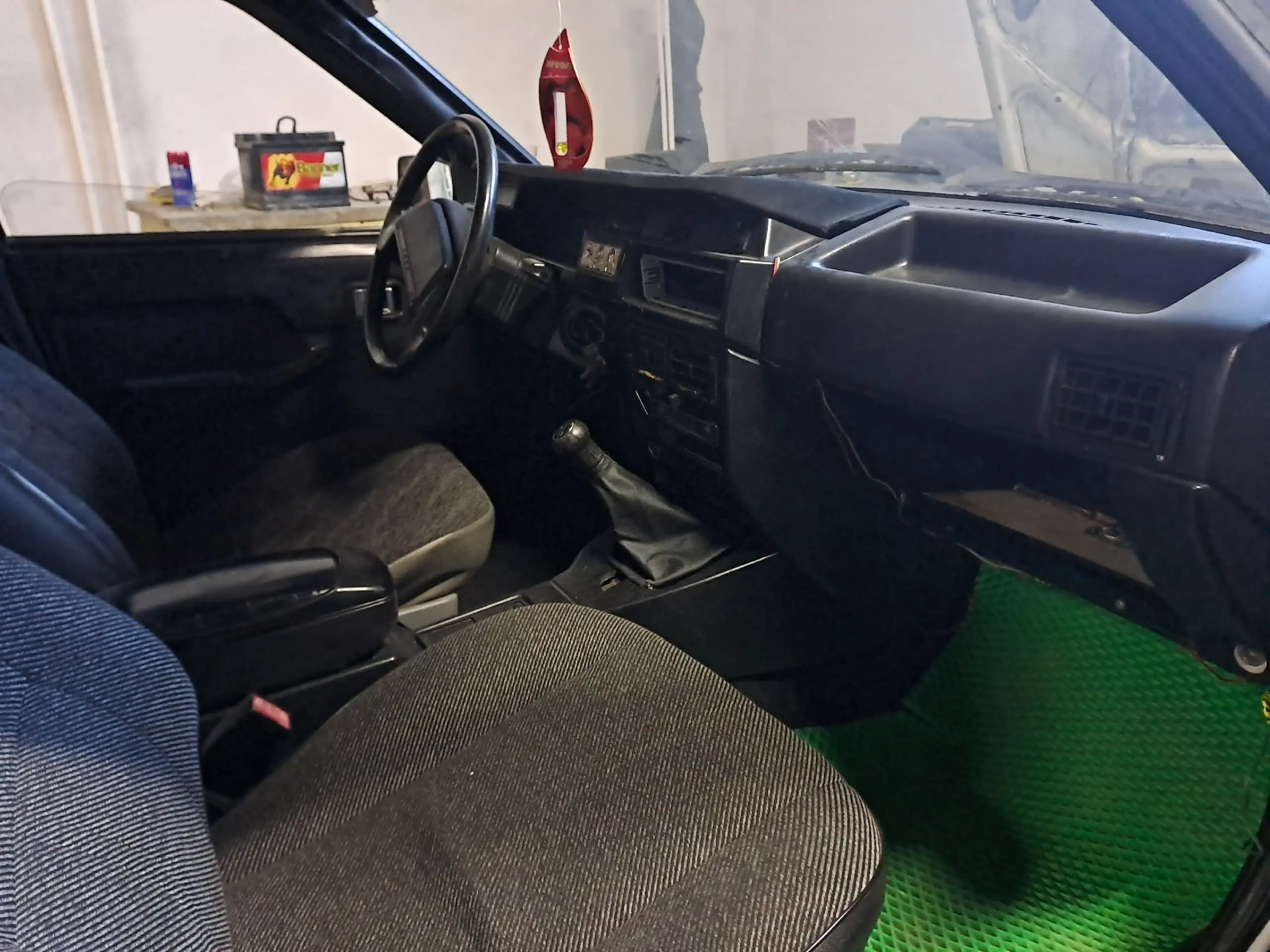 ВАЗ 2106 после капремонта с новыми запчастями - Авто в Омск