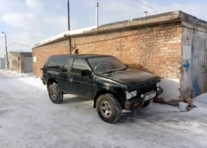 Продам двигатель 3л бензиновый с АКПП - Двигатели и КПП (Авто) в Омск