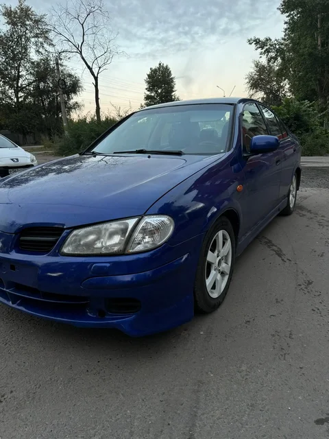 Продажа Nissan Almera 2004 года - Внедорожники/кроссоверы в Омск