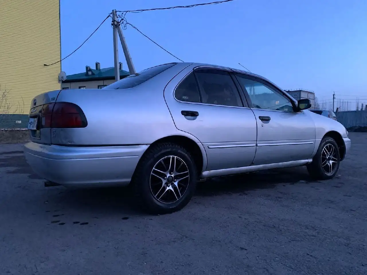 Ниссан Санни FB14 1998 года после капремонта двигателя - Легковые автомобили (Авто) в Омск