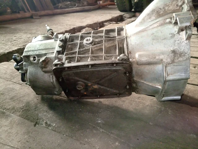 КПП от ВАЗ 2107 (5-ступенчатая) - Коробки передач в Омск