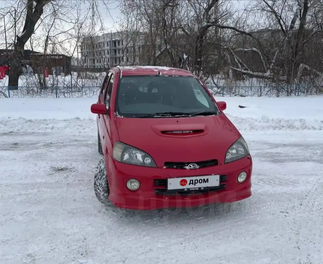 Продам Daihatsu YRV 1.3 2001 года - Легковые автомобили (Авто) в Омск