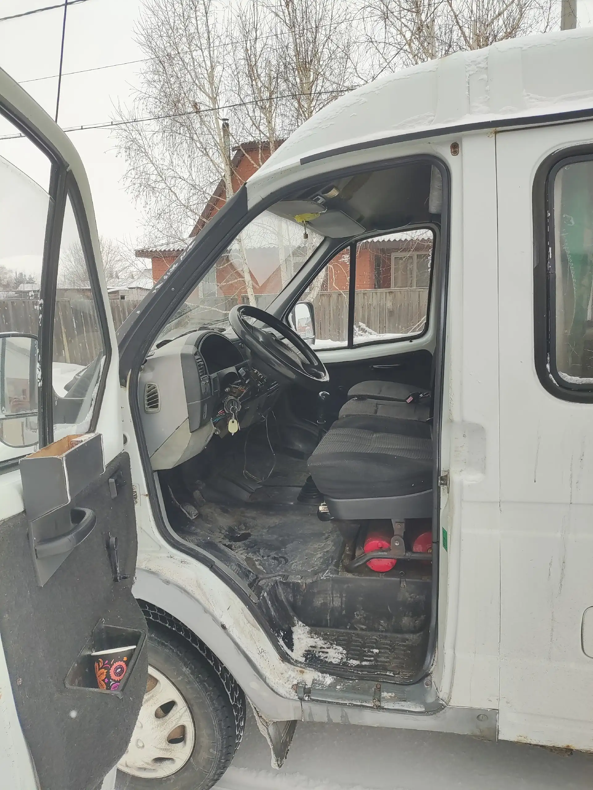 Продажа автомобиля категории B с техническим обслуживанием - Авто в Омск