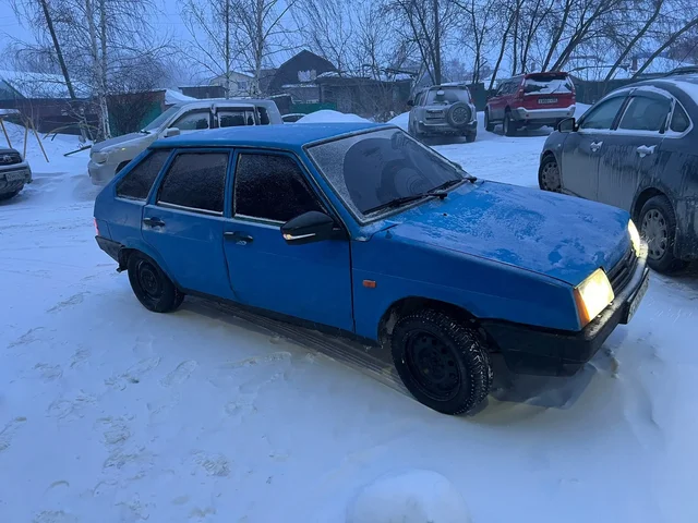 Продам ВАЗ 2109 на отличном ходу - Аксессуары в Омск