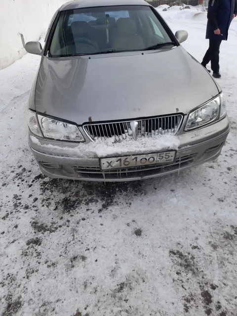 Продажа автомобиля Toyota Corolla 2001 года с АКПП - Аксессуары в Омск