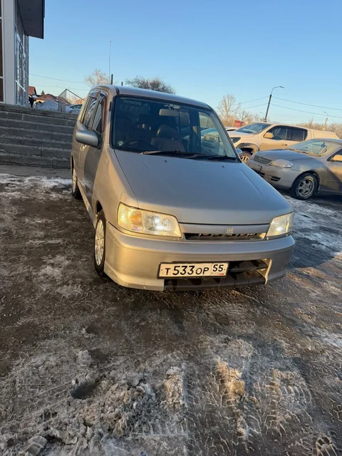 Nissan Cube 1.3 2000 года в нормальном состоянии - Квадроциклы в Омск