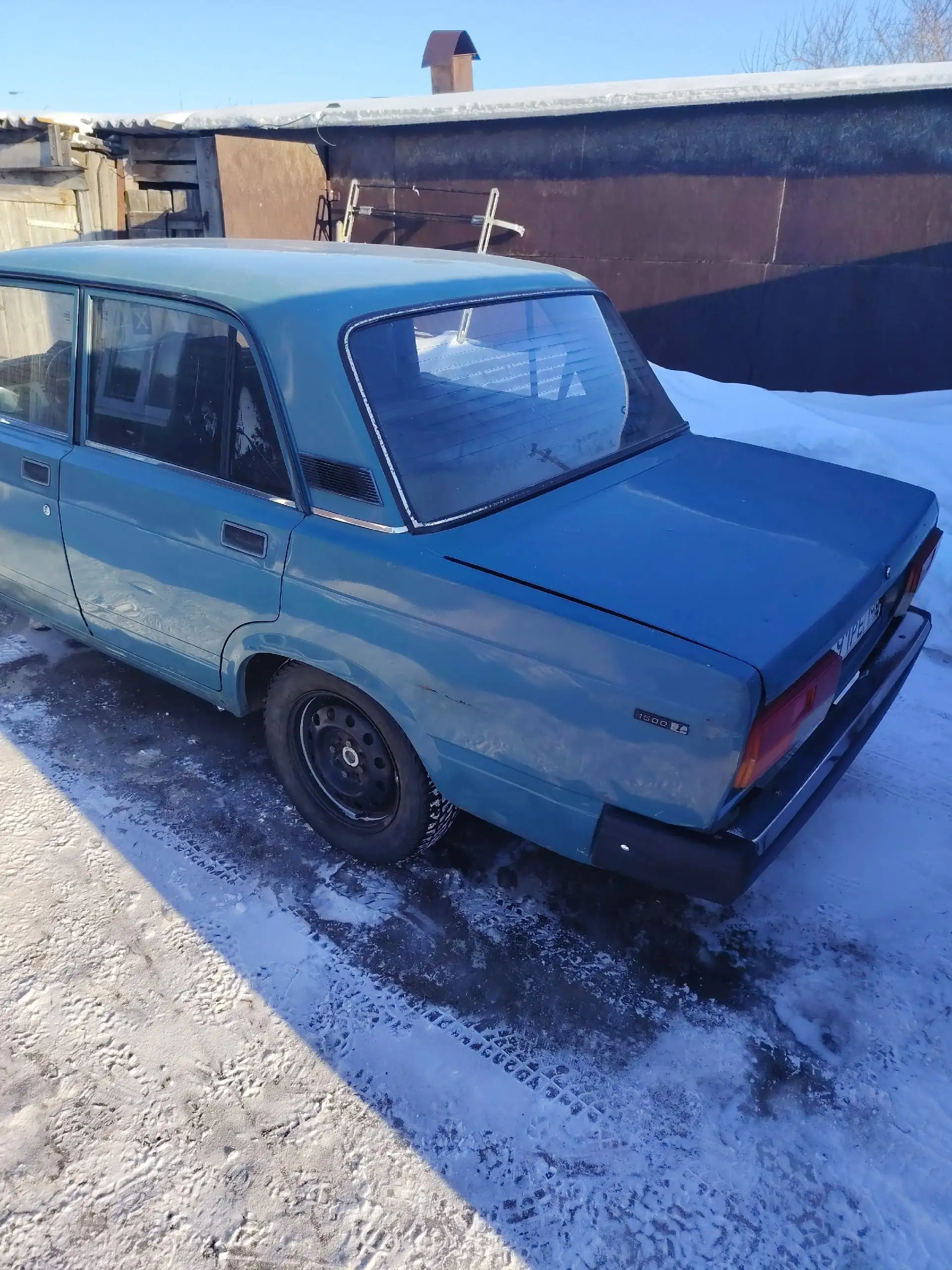 ВАЗ 2107 2004 года инжектор на ходу с резиной - Легковые автомобили (Авто) в Омск