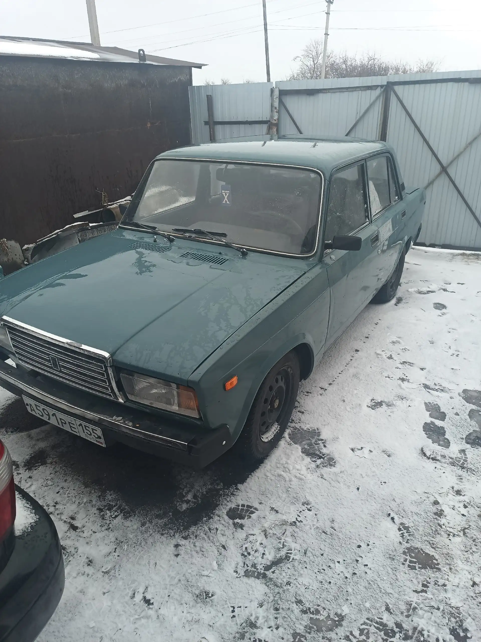 ВАЗ 2107 2004 года инжектор на ходу с резиной - Легковые автомобили (Авто) в Омск