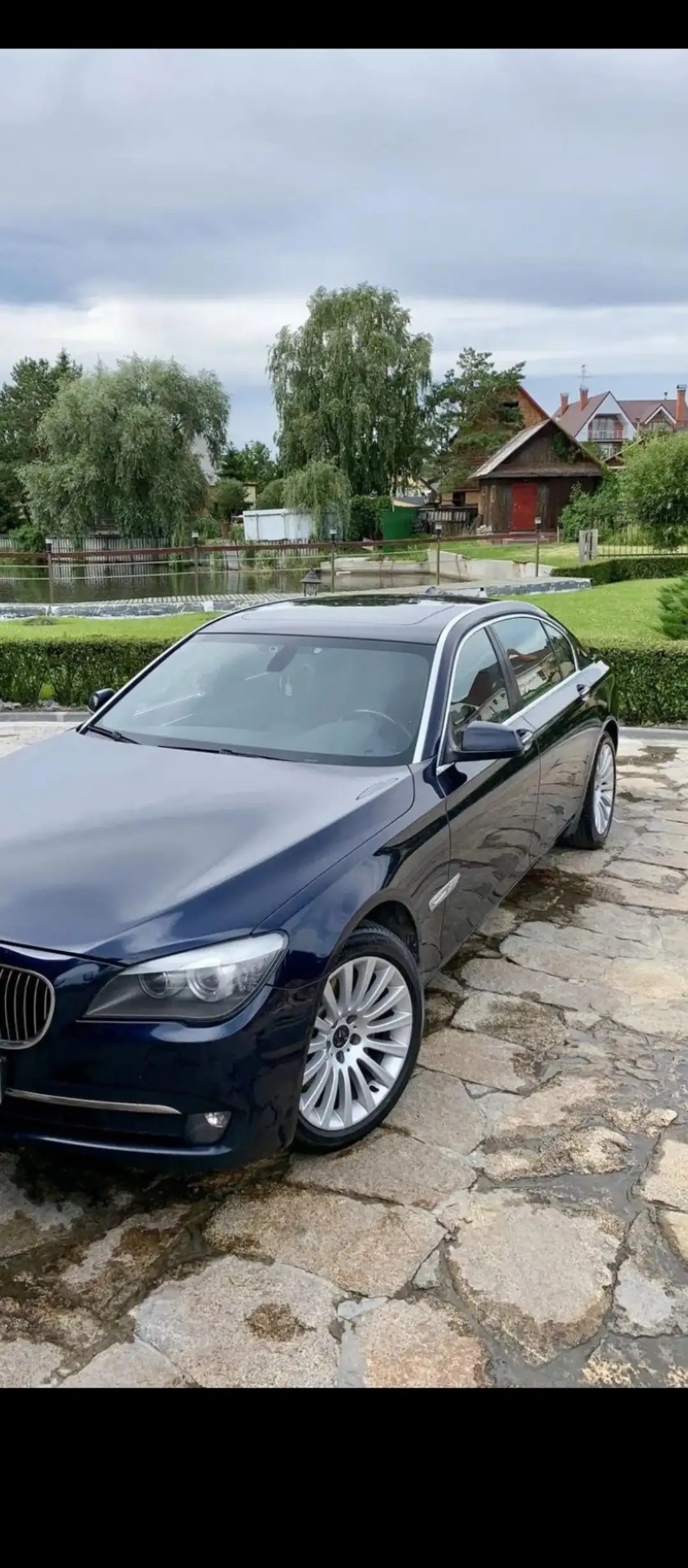 BMW 750 2011 года с полным приводом - Авто в Тюмень
