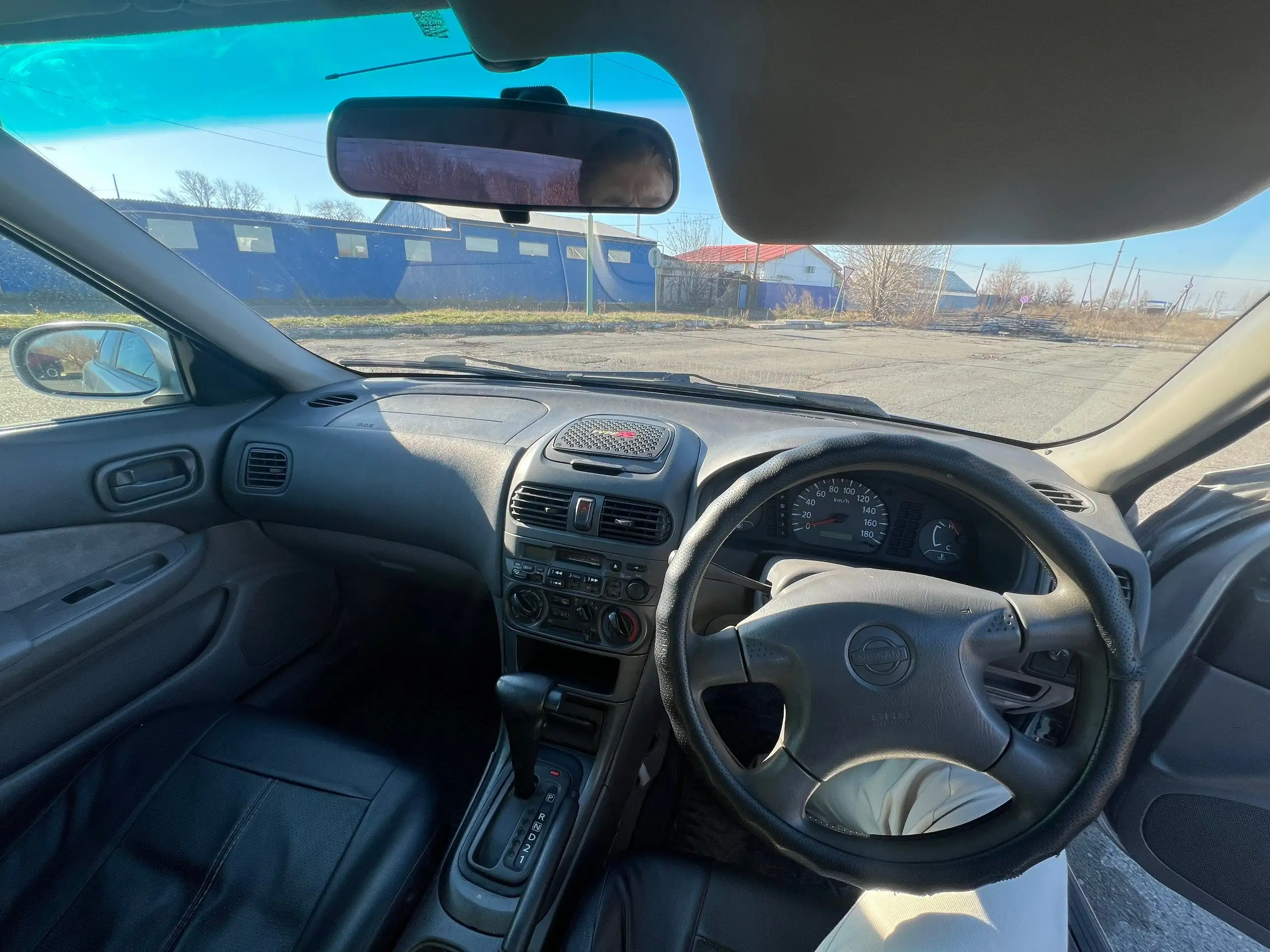 Nissan Sunny 2001 года в хорошем состоянии - Легковые автомобили (Авто) в Омск