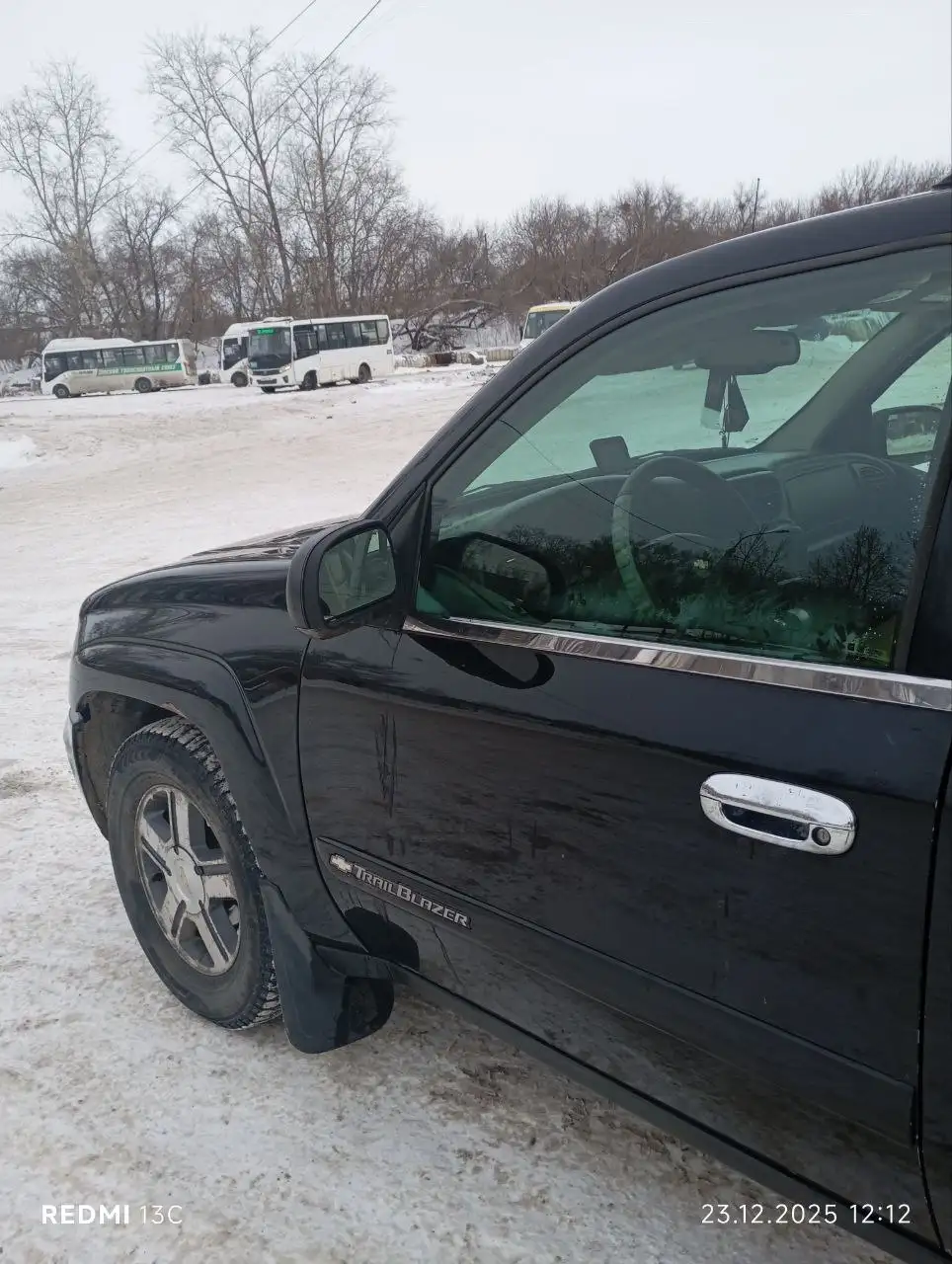 Продам/обменяю Шевроле треилблейзер 2005 г.в. - Внедорожники (Авто) в Омск