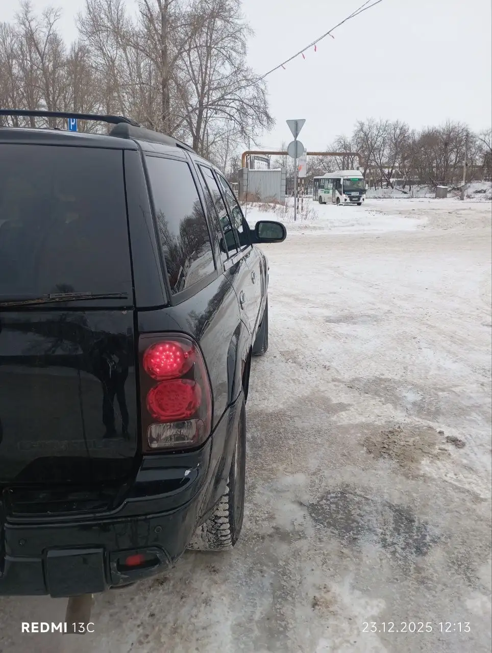 Продам/обменяю Шевроле треилблейзер 2005 г.в. - Внедорожники (Авто) в Омск