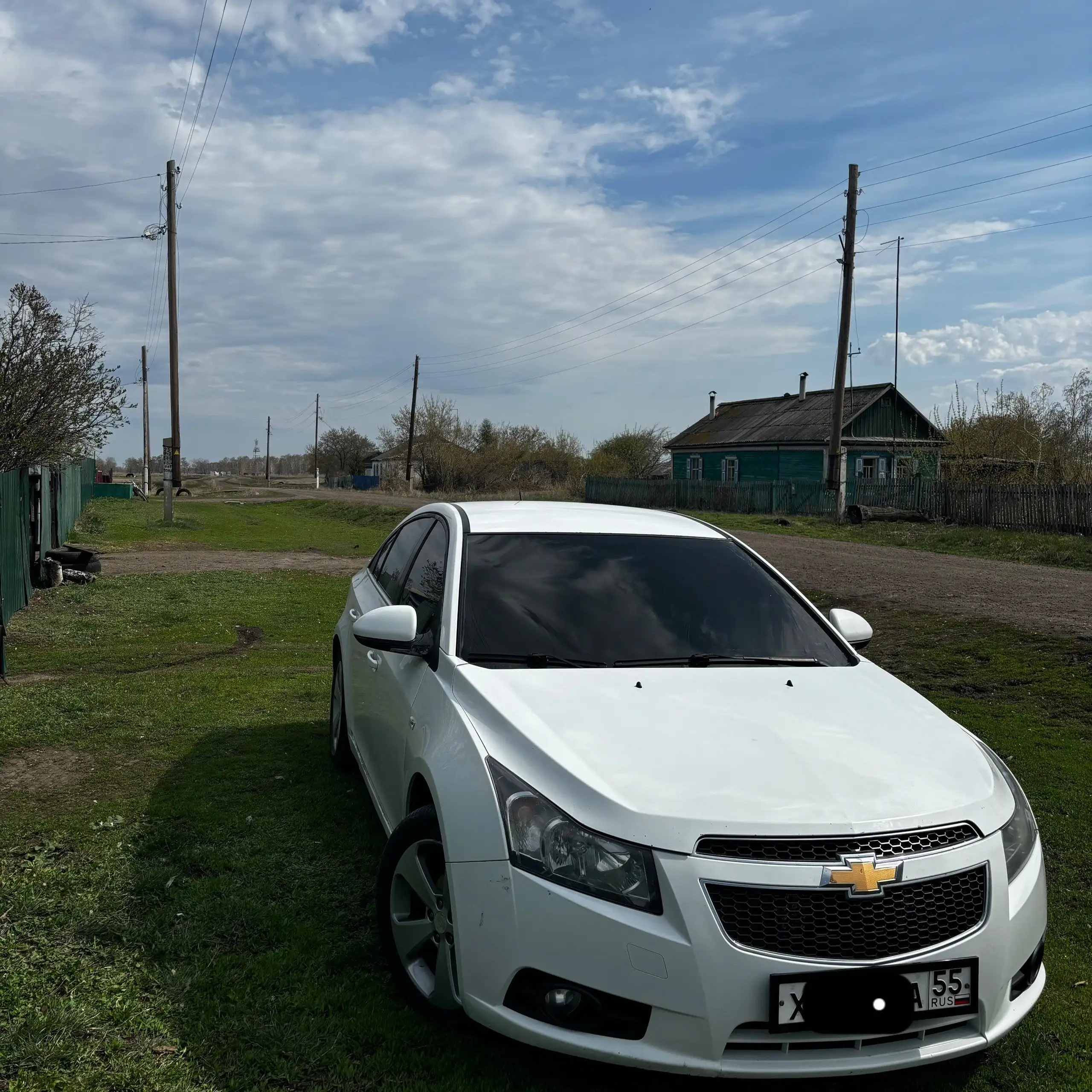 Продажа автомобиля 2012 года, механика, 1.8 литра, собственник - Авто в Омск