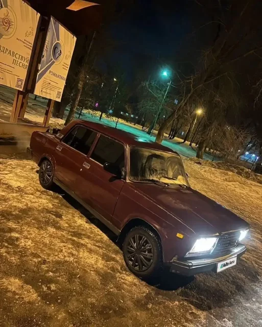 Продам или обменяю ВАЗ 2107 2005 года - Грузовые автомобили в Омск