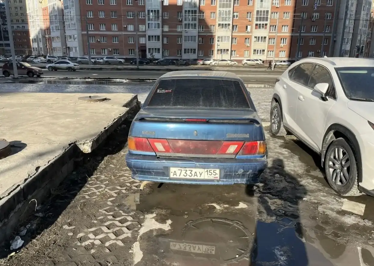 Продажа автомобиля 2005 года - Авто в Омск