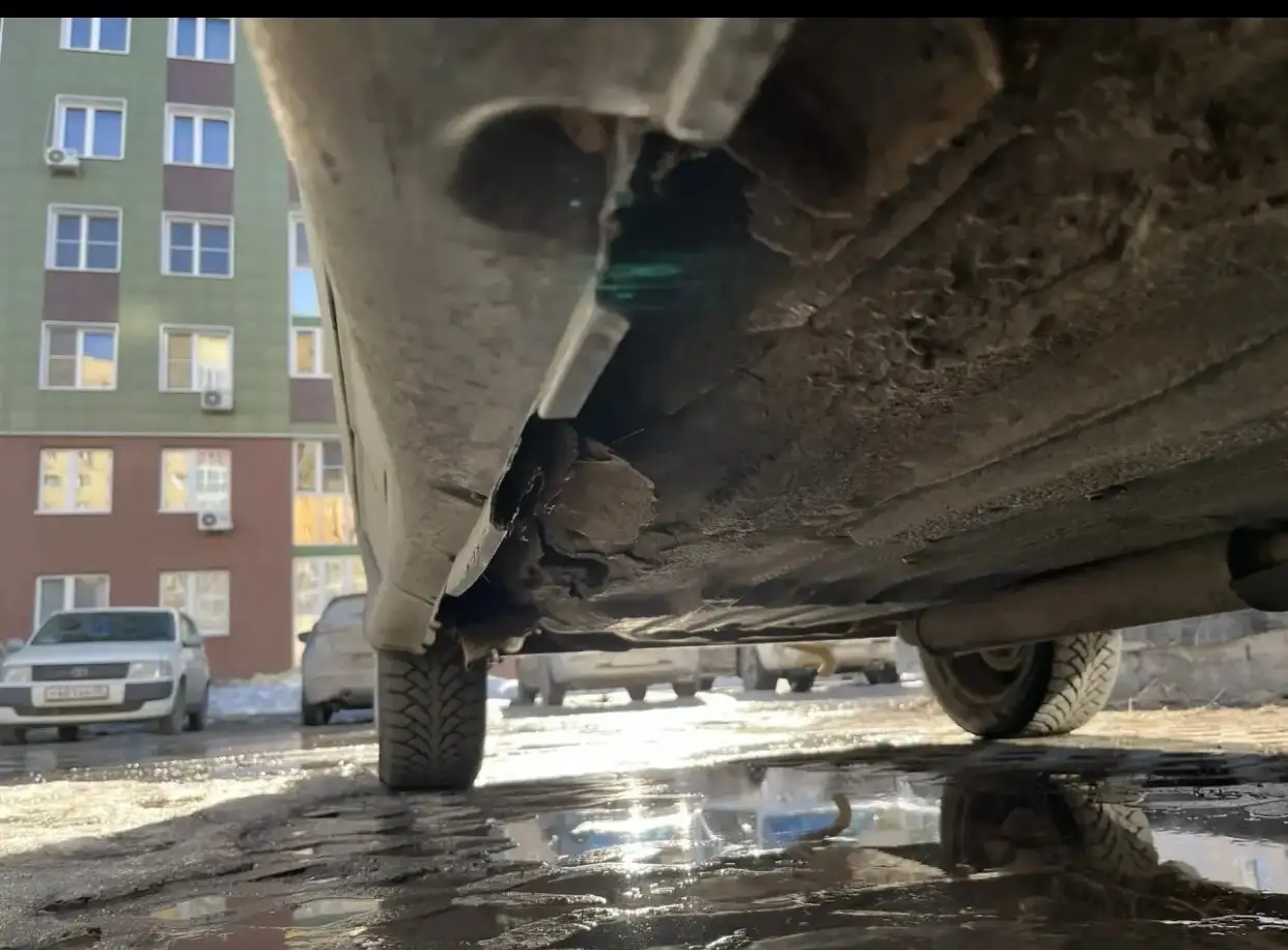 Продажа автомобиля 2005 года - Авто в Омск