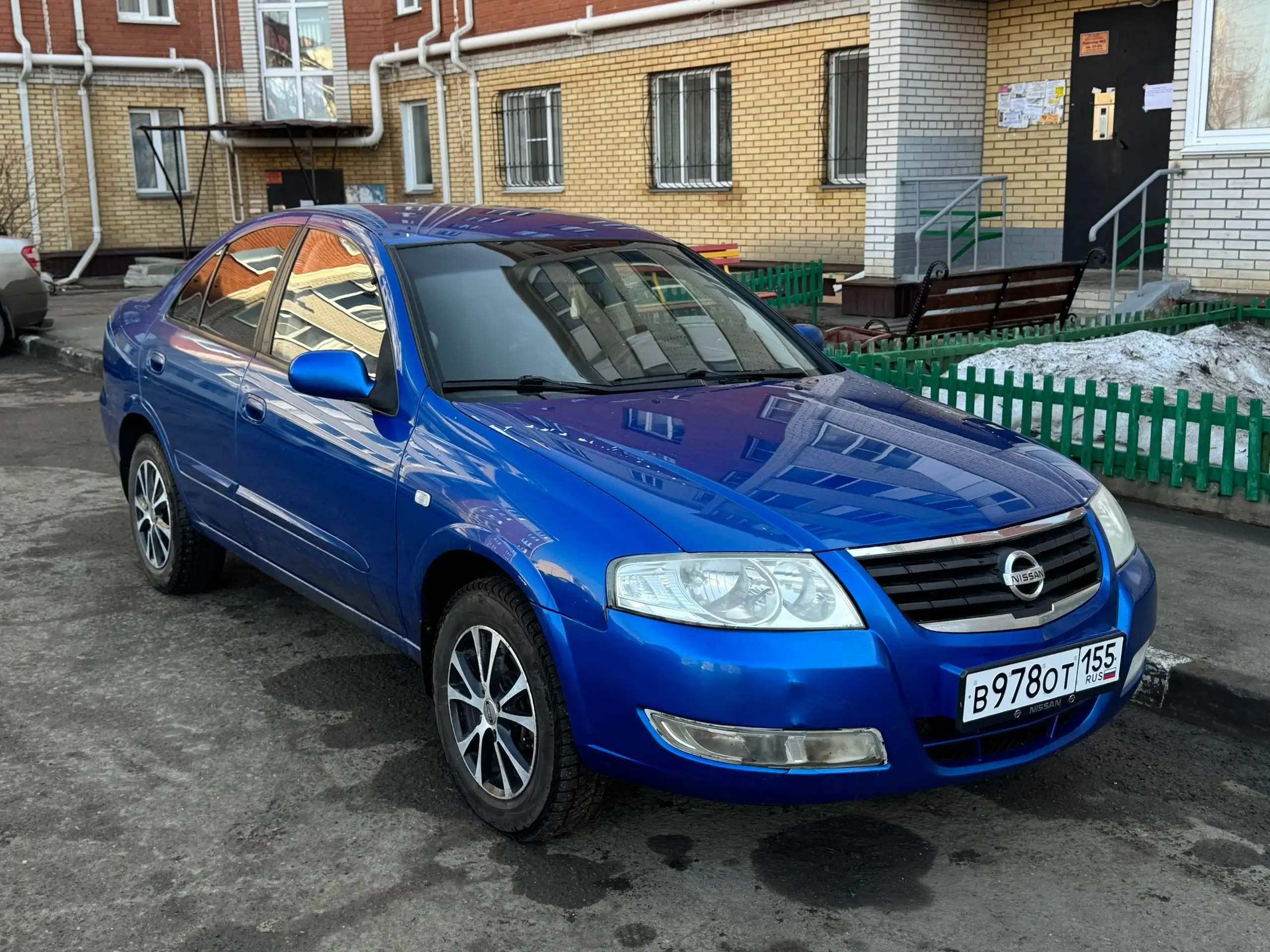 Продажа Almera Classic 2006 МКПП в хорошем состоянии - Авто в Омск