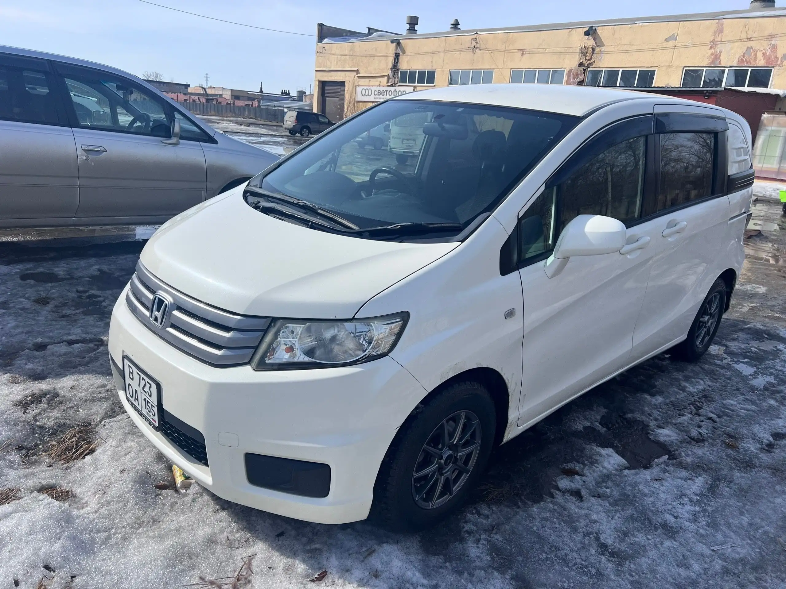 Продажа автомобиля из Японии в Омске - Авто в Омск