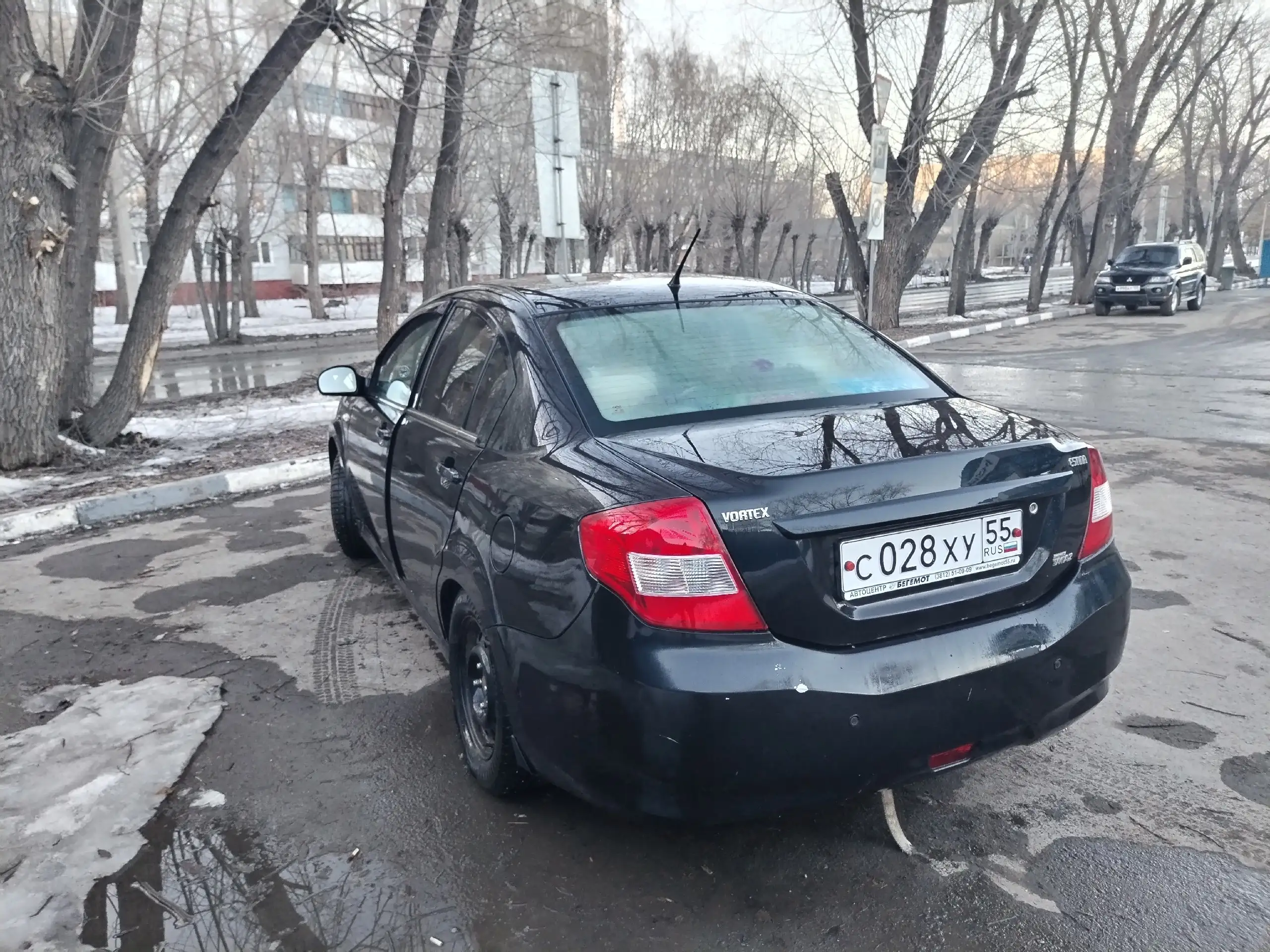 Продажа автомобиля Vortex Estina 2012 года - Авто в Омск