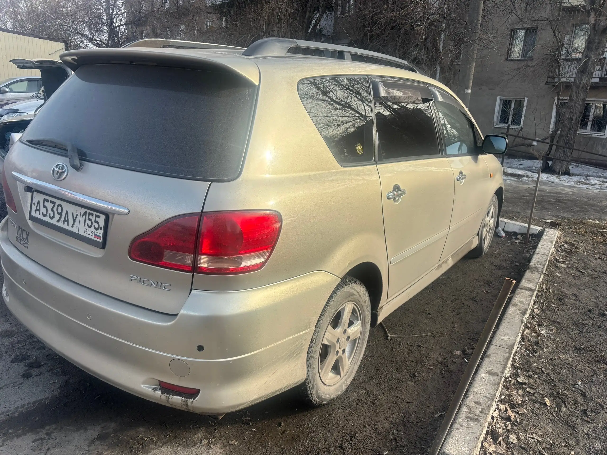 Toyota Picnic 2003 года - Авто в Омск