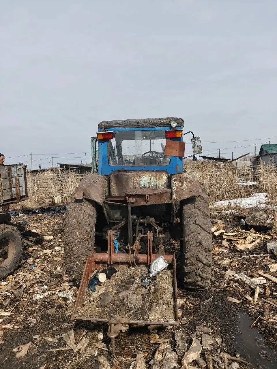 Трактор с навесным оборудованием и документами - Спецтехника (Авто) в Омск