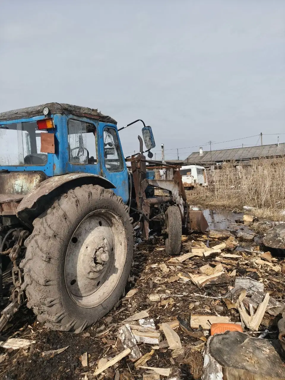 Трактор с навесным оборудованием и документами - Спецтехника (Авто) в Омск
