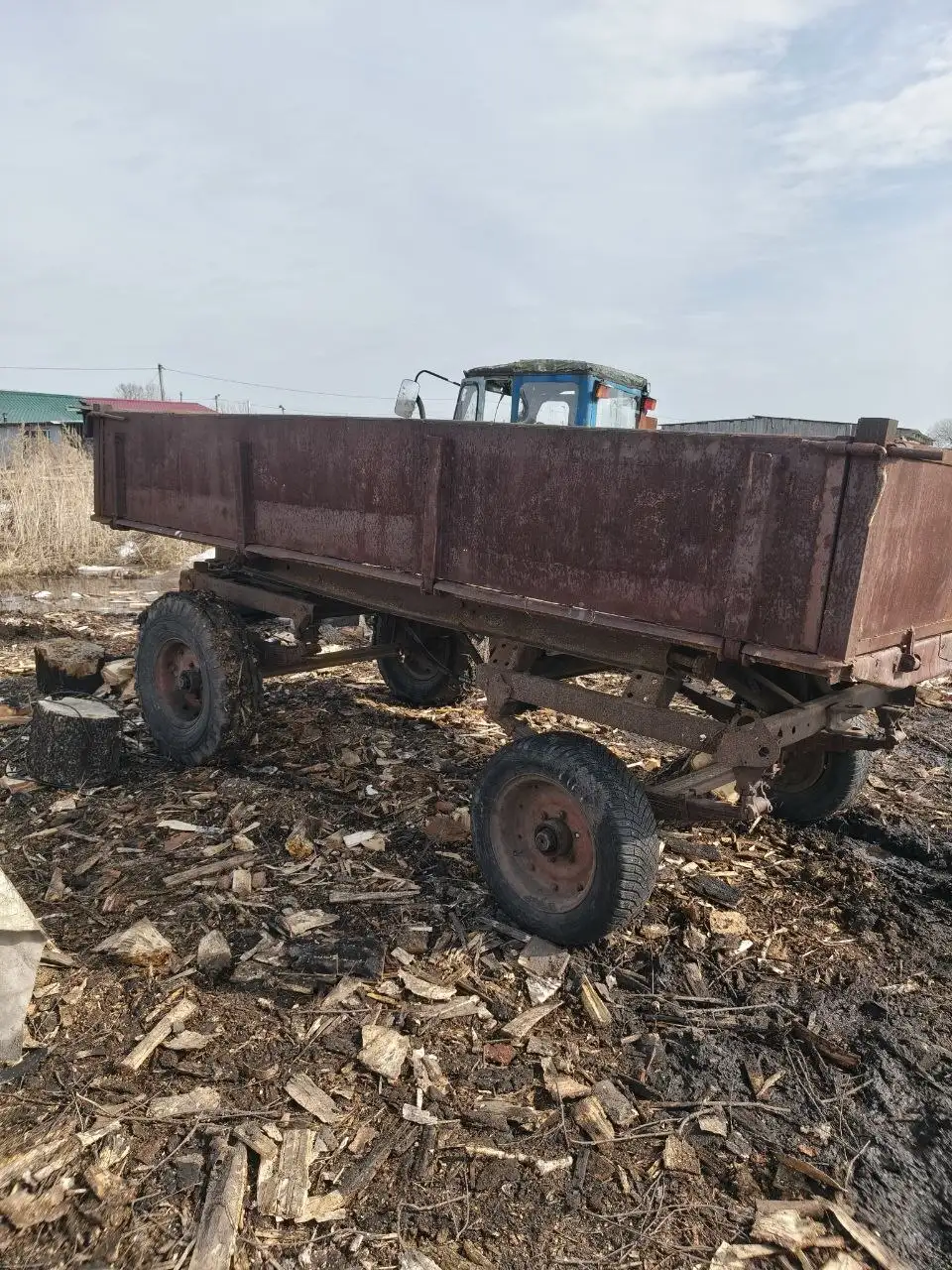 Трактор с навесным оборудованием и документами - Спецтехника (Авто) в Омск