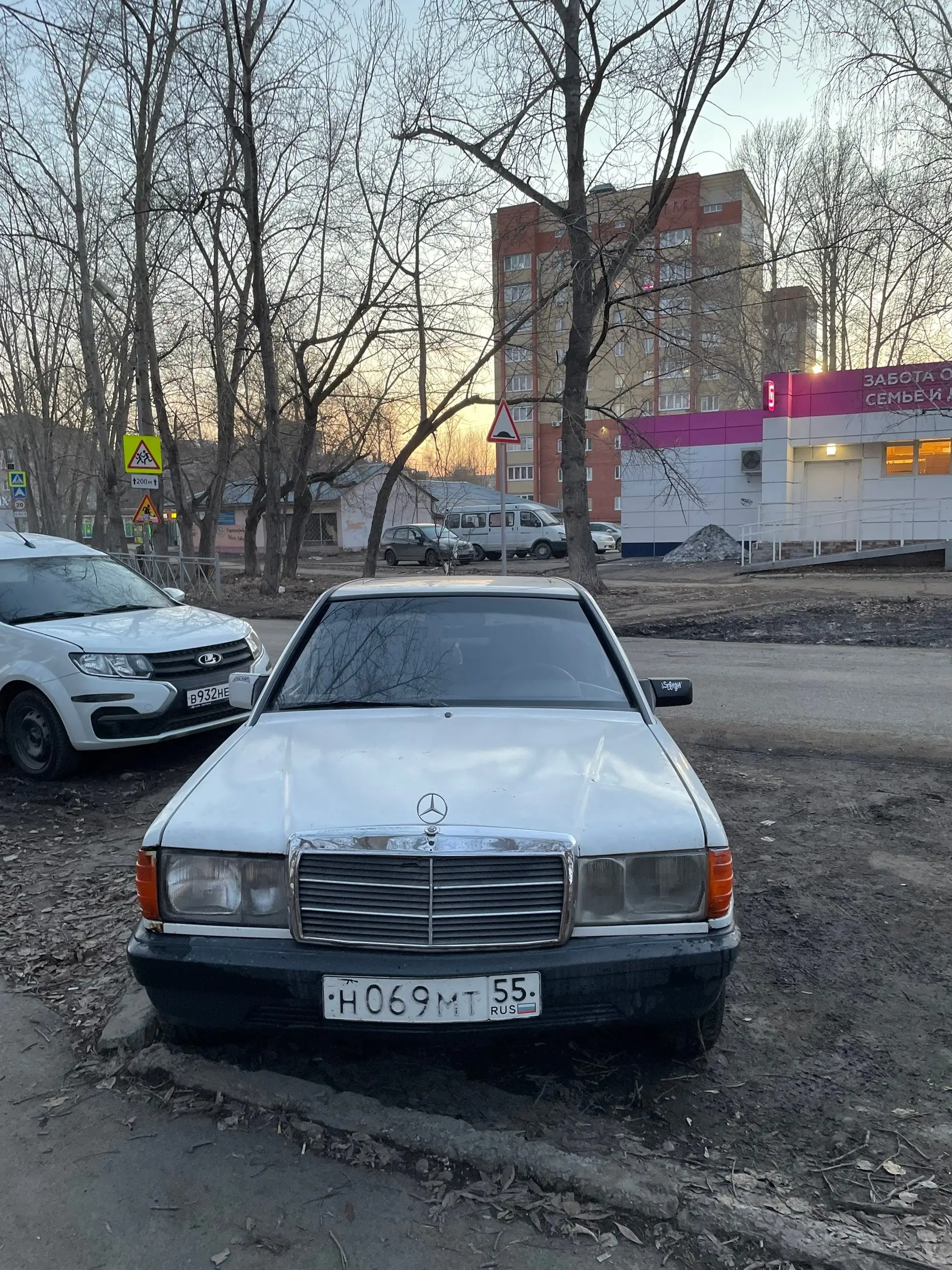 Продажа автомобиля с двигателем 2л - Авто в Омск