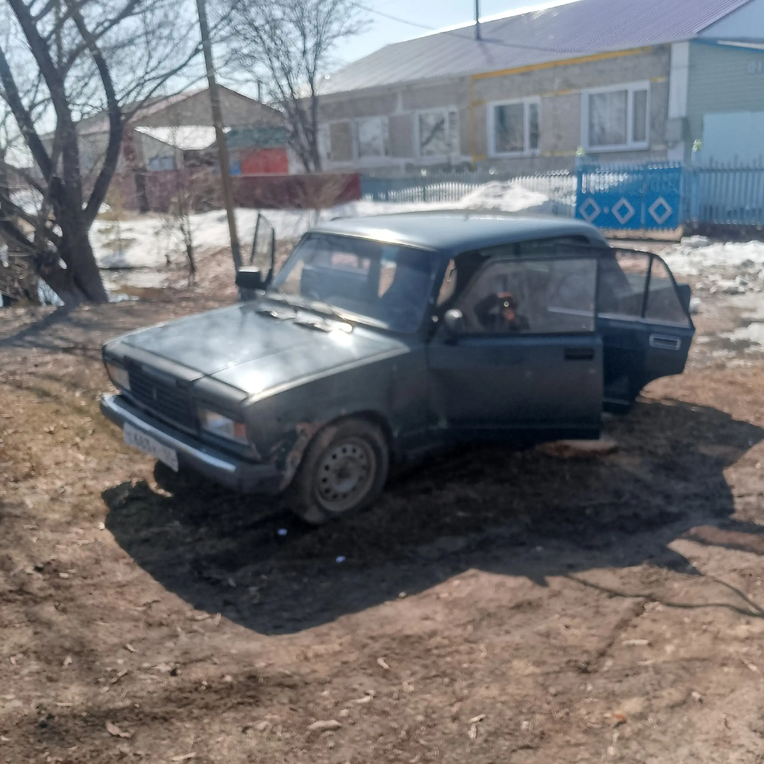 Продам ВАЗ 2107 2005 года - Легковые автомобили (Авто) в Омск