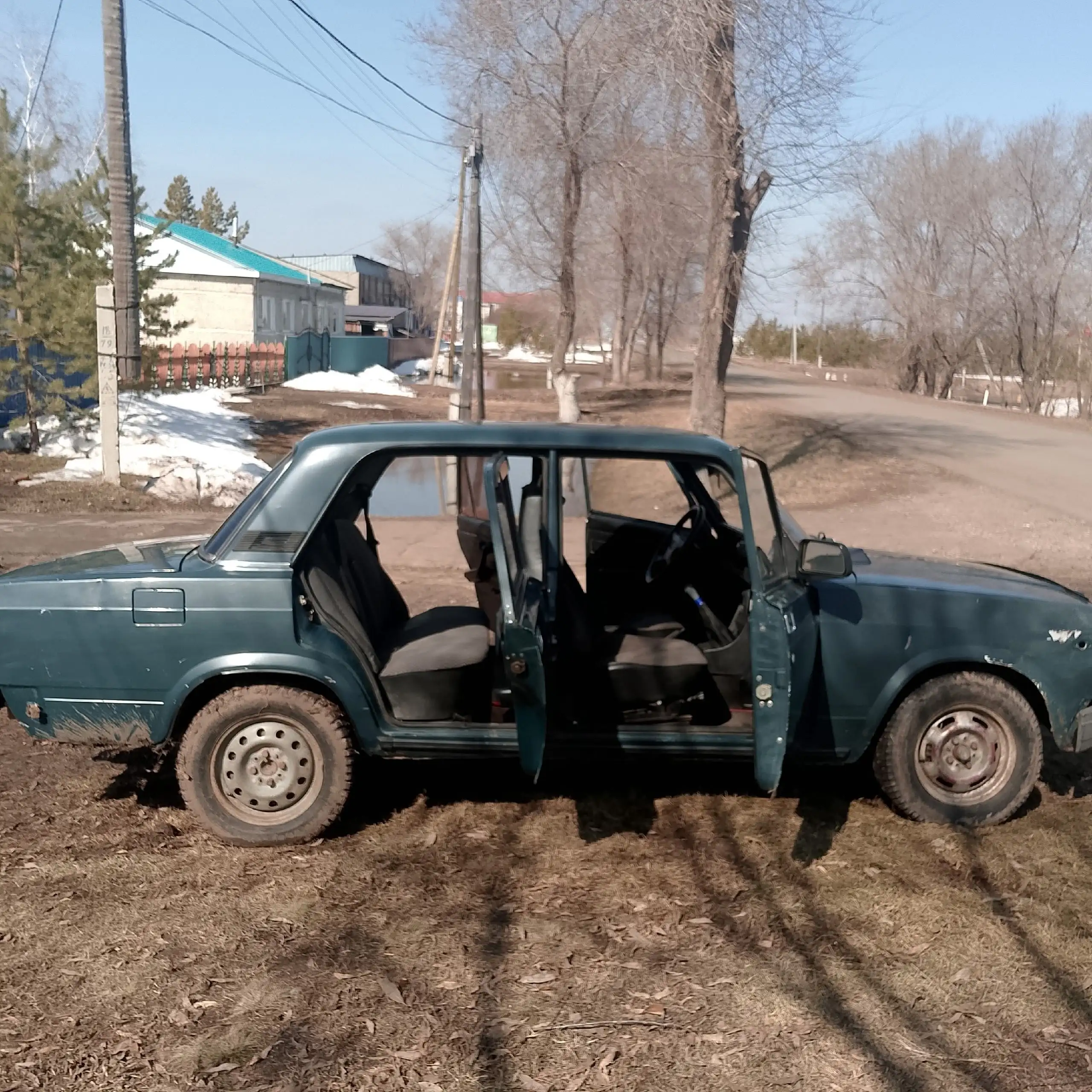 Продам ВАЗ 2107 2005 года - Легковые автомобили (Авто) в Омск