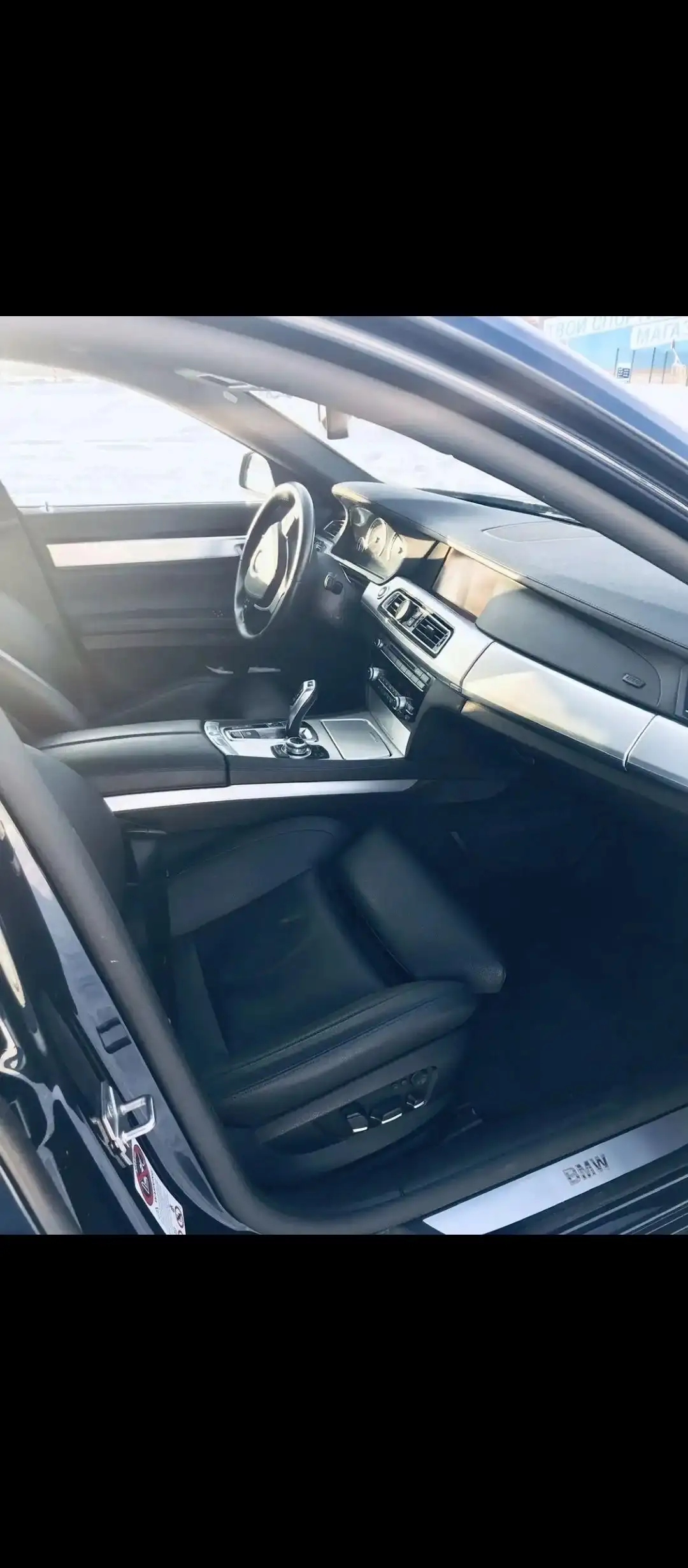 BMW 750 2011 года в Тюмени - Легковые автомобили (Авто) в Тюмень