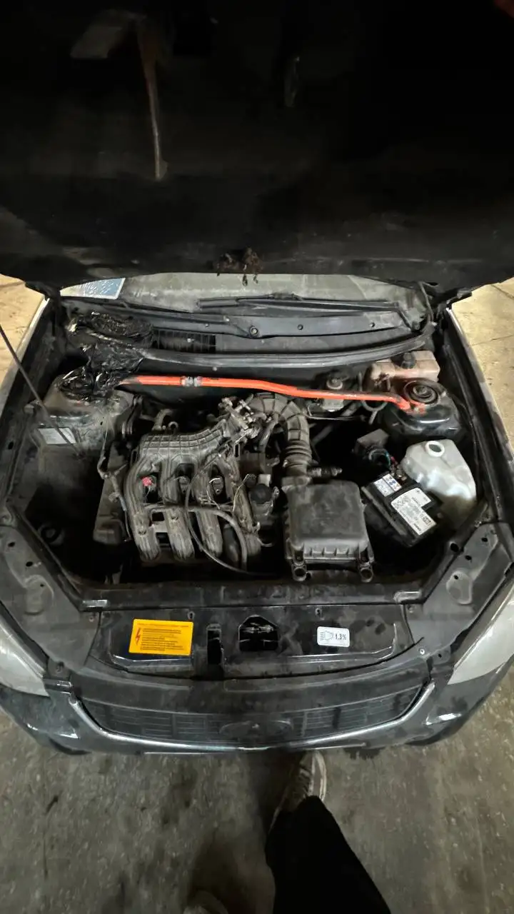 Продажа автомобиля с двигателем 16 клапанов - Авто в Омск