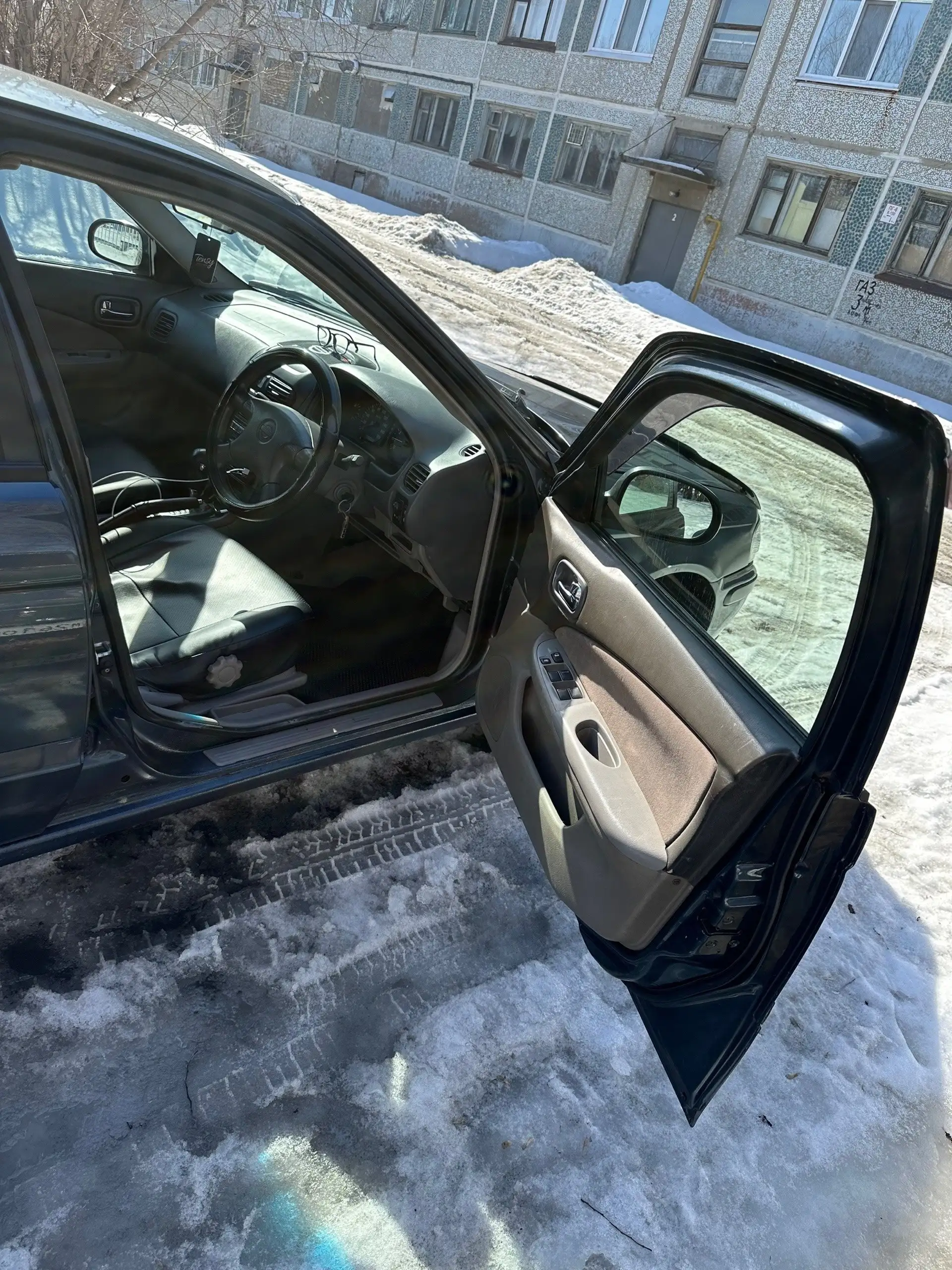 Продажа Nissan Sunny 1998 года - Авто в Омск