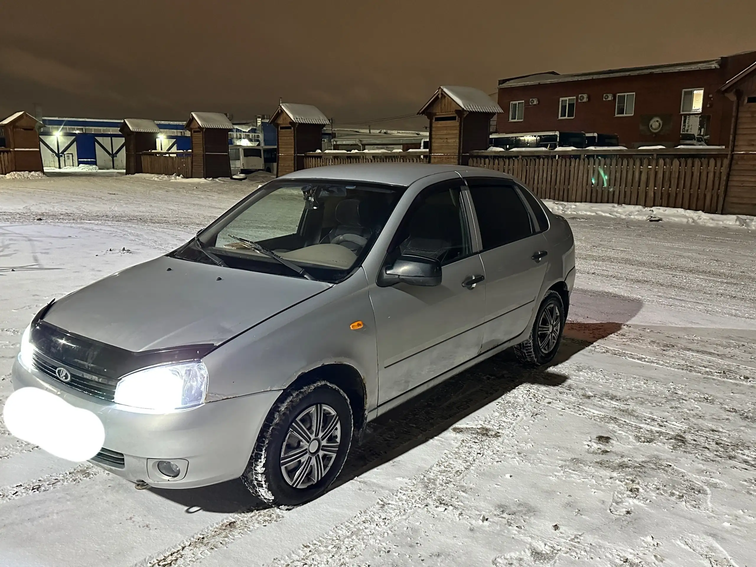 Калина 2010 года в хорошем состоянии - Авто в Омск