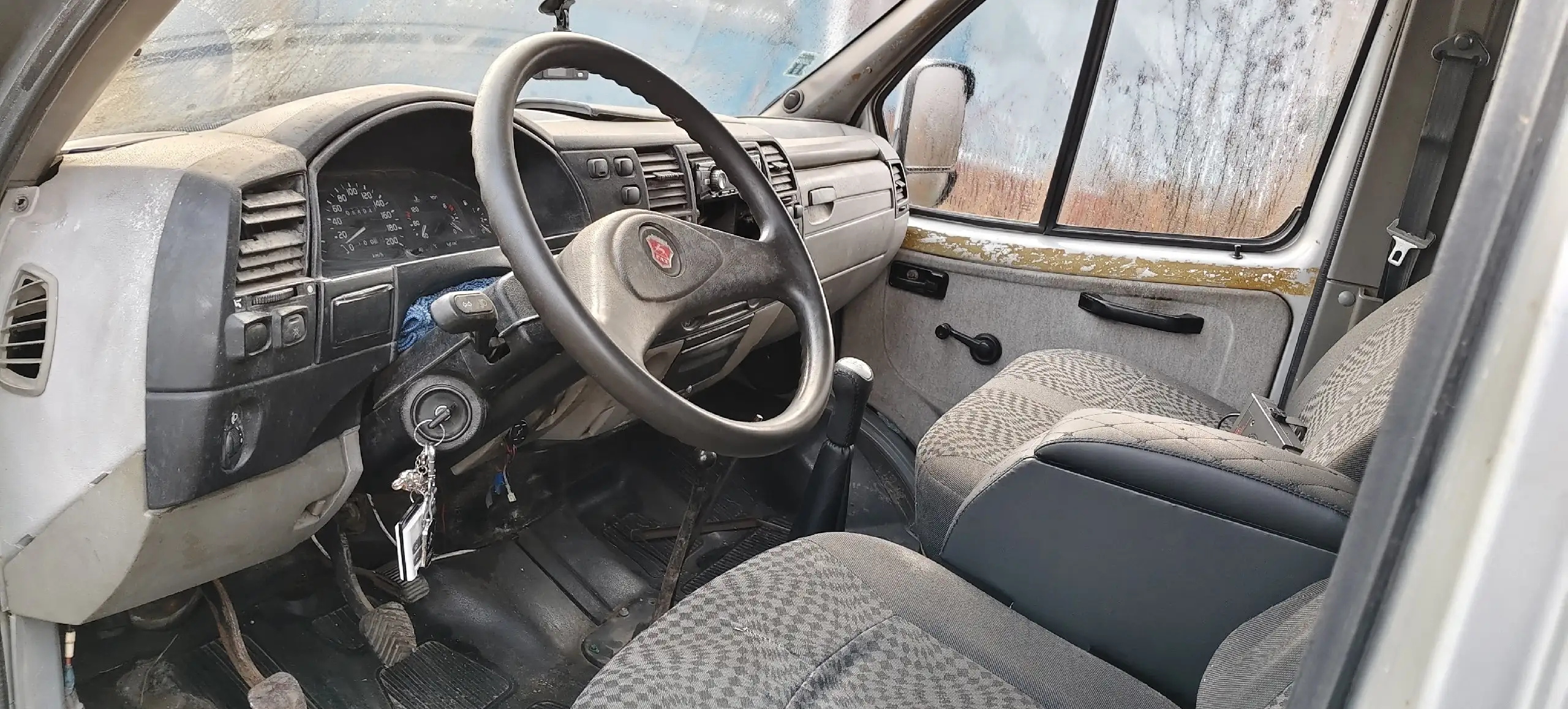 Продам 4х4 - Внедорожник (Авто) в Омск