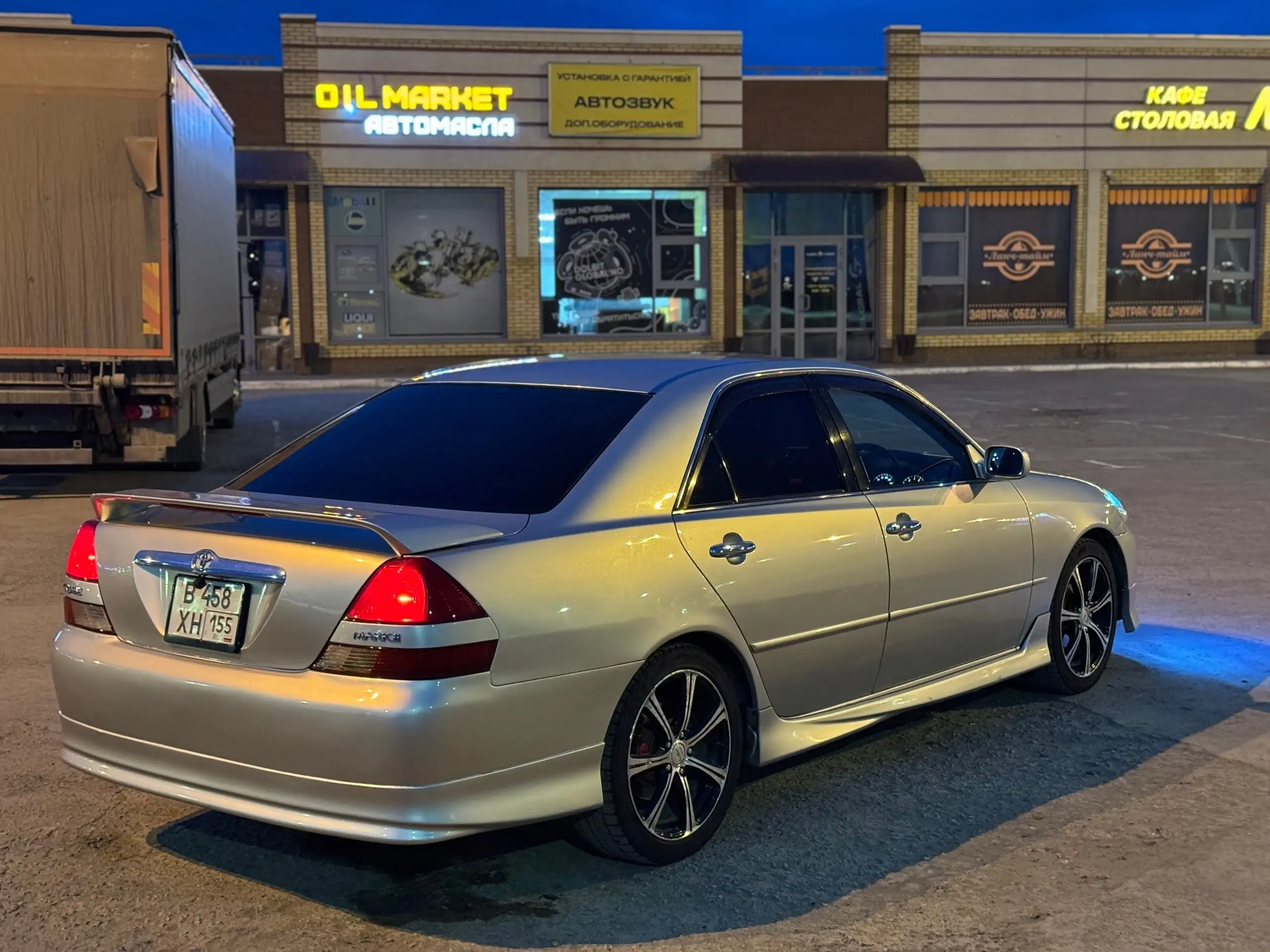 Продажа Toyota Mark 2 2002 года 2.0 литра - Авто в Омск