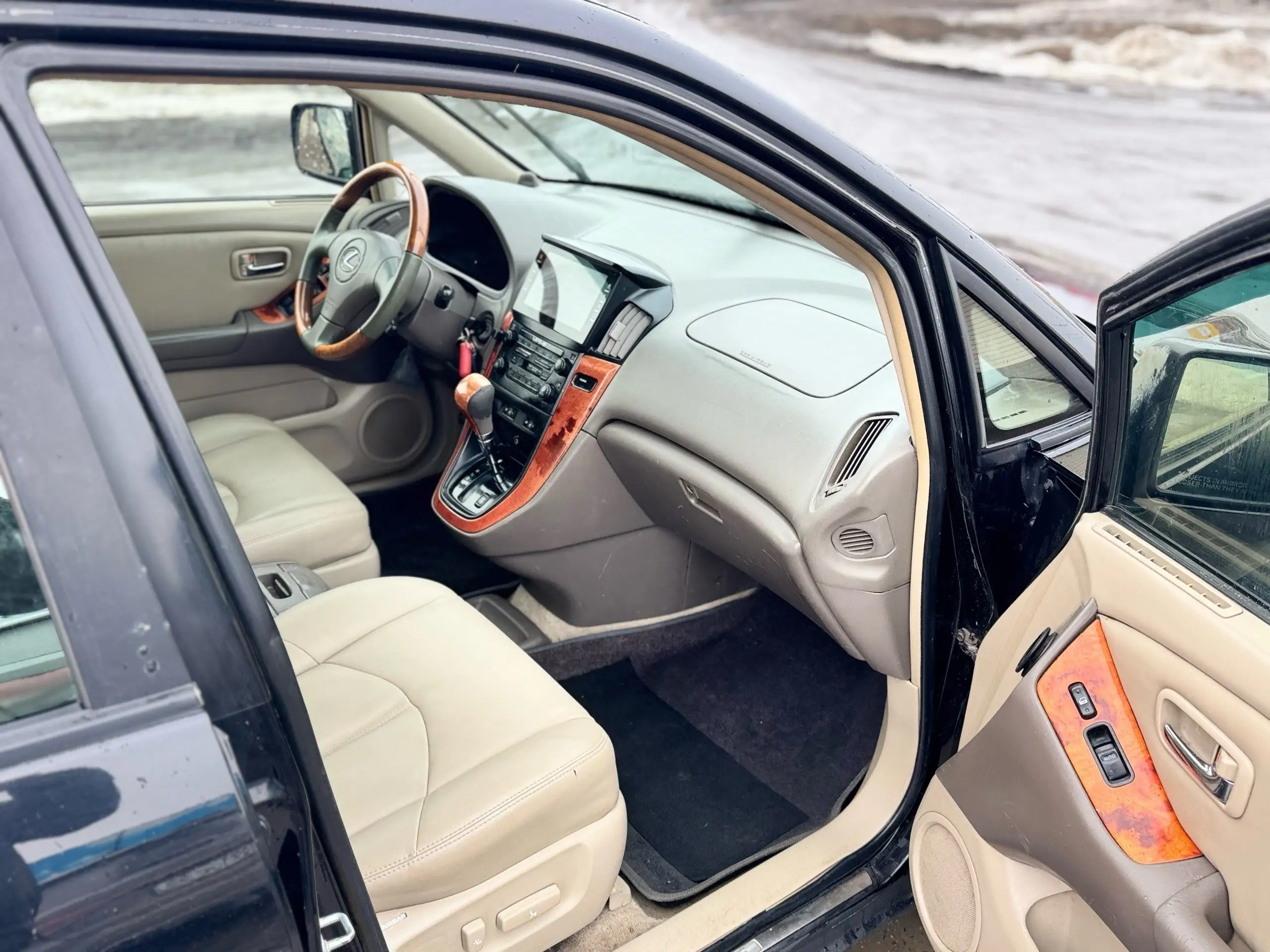 Продам Лексус RX300 2000 года выпуска - Легковые автомобили (Авто) в Омск