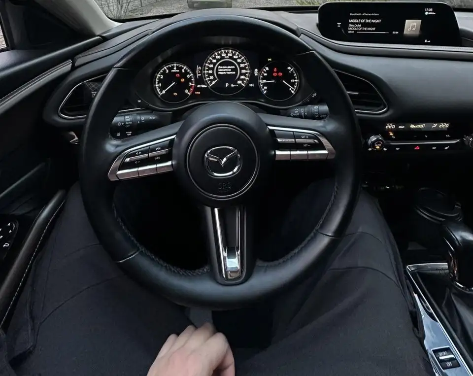 Продам Mazda CX-30 2020 года - Авто в Омск