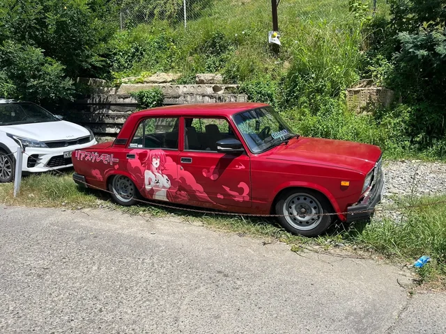 ВАЗ 2107 инжектор 2007 года - Минивэны в Омск