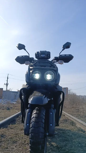 Продажа мотоциклов Эндуро 300 и скутера TANK 150 - Минивэны в Омск